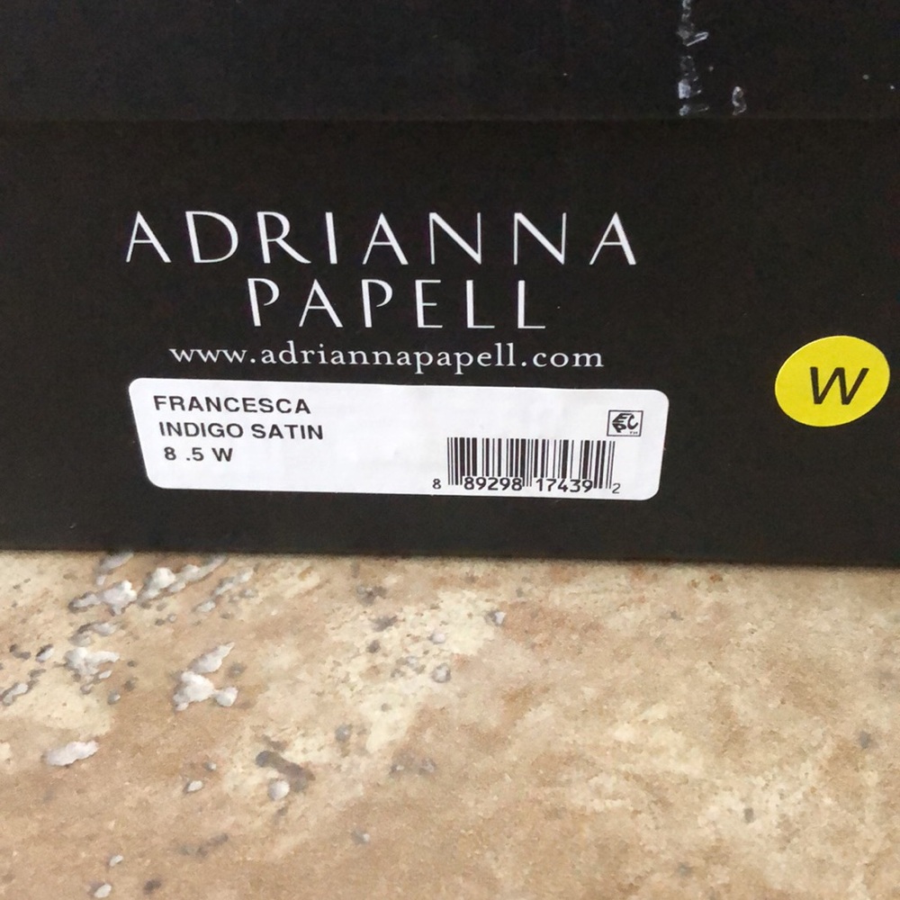 Adrianna Papell Francesca Bow Slim Heels Indigo Satin 8.5 W (HOLD) - Picture 12 of 15